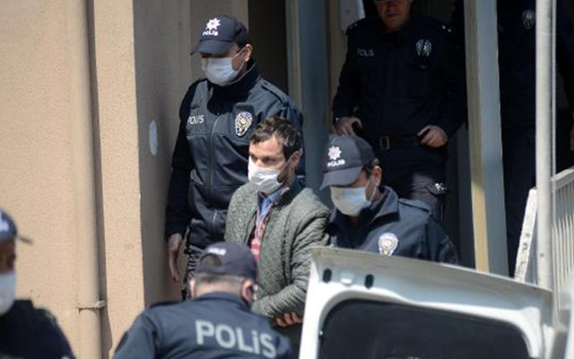 Oksijen tüpüyle doktora saldırmıştı! Kırdığı camın parasını ödedi ama cezadan kurtulamadı - Resim: 0