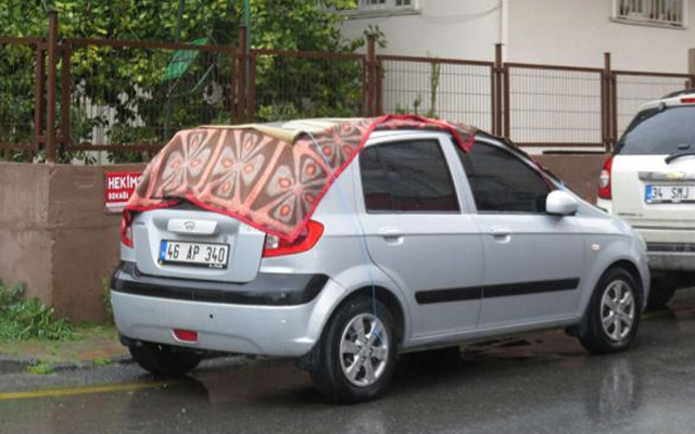 Meteoroloji'nin uyarısından sonra İstanbullu işini sağlama aldı: Dolu gelmeden önlem - Resim: 1