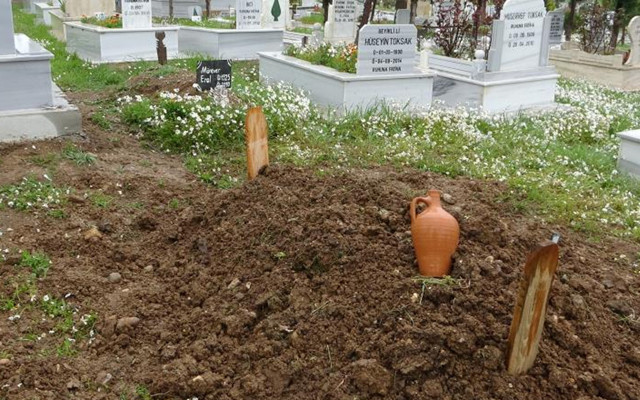 Çanakkale'de defnettikleri babalarını hastanede görünce şok geçirdiler - Resim: 2