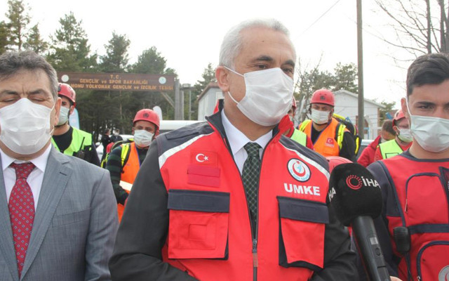 Kastamonu'da hasta ziyaretine giden kişi 42 kişiye virüs bulaştırdı - Resim: 0