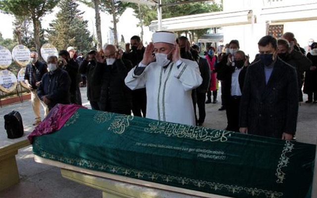 Mehtap Ar Zincirlikuyu Mezarlığı'nda son yolculuğuna uğurlandı - Resim: 1