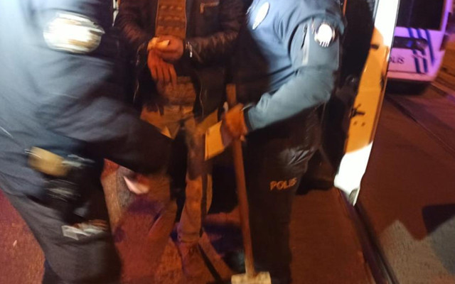 Bursa'da Ulu Camiye balyozla saldıran şahsın ifadesi ortaya çıktı: Hz. Yakup’un oğluyum - Resim: 1