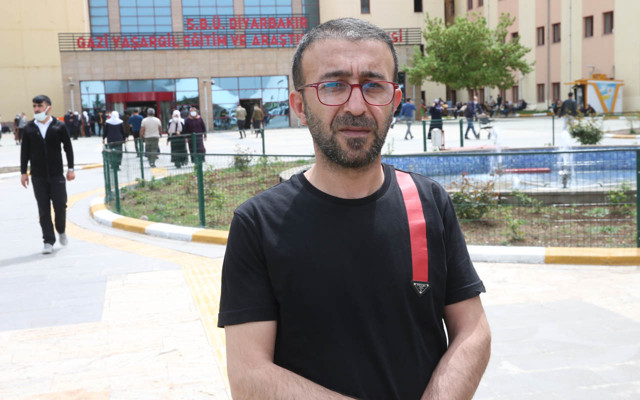 Diyarbakır'da asansör 11'inci kattan düştü: Baba oğlunu korumak için siper oldu - Resim: 1