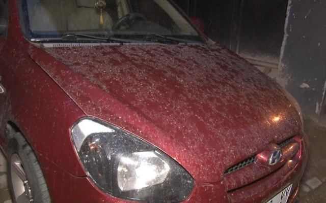 İstanbul'da gece çamur yağdı vatandaşlar soluğu oto yıkamacılarda aldı - Resim: 0