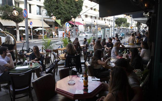 İsrail’de hayat aşı sayesinde normale dönmeye başladı - Resim: 3