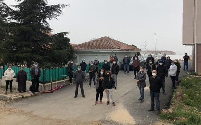 Bursa'da inşaatına 27 yıl önce başlanan site tamamlanamadı - Resim: 0