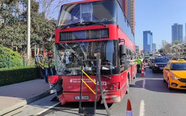 Beşiktaş'ta 1 kişinin öldüğü kazada otobüs şoförünün kanında uyuşturucu tespit edildi - Resim: 0