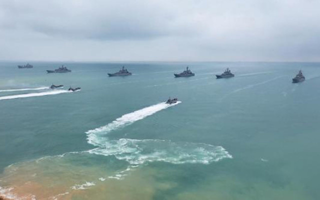 Rusya'dan Ukrayna'ya gözdağı: Kırım'da 10 bin askerli, 40 savaş gemili tatbikat - Resim: 1