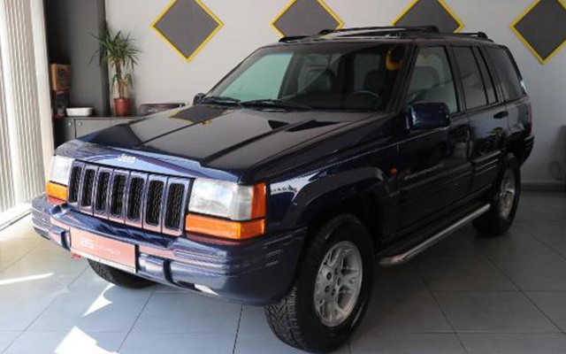 'Efsane Vali' Recep Yazıcıoğlu'nun makam aracı 260 bin liraya satışa çıkarıldı - Resim: 0