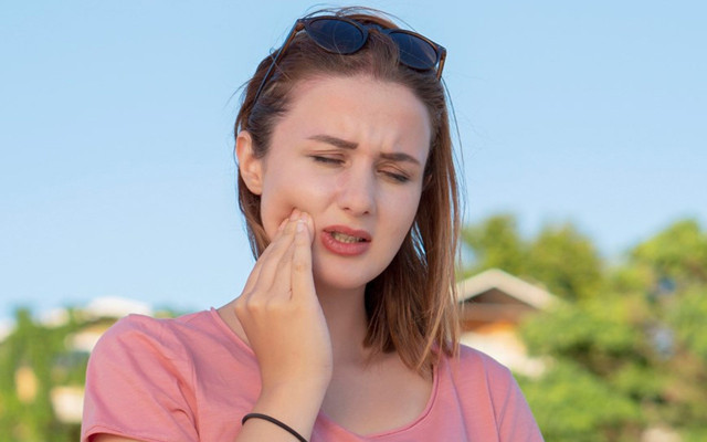 Diş eti iltihabı deyip geçmeyin! Covid-19’dan ölme riskini 9 kat artırıyor - Resim: 0