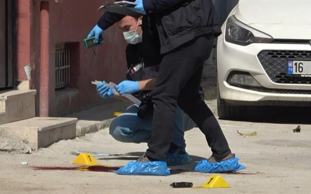 Bursa'da bisikletine çarpan komşusunu vurdu sonra da intihara kalkıştı - Resim: 2