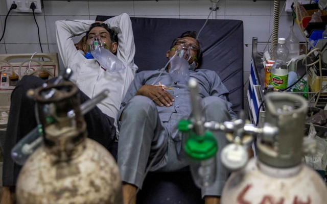 Hindistan'da Covid-19 ölümlerinde günlük rekor artış - Resim: 0