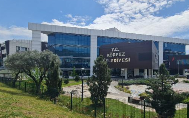Kocaeli'de belediye meclis üyesi ifşa olunca istifa etti: Kardeşinin arazisine götürmüş - Resim: 2