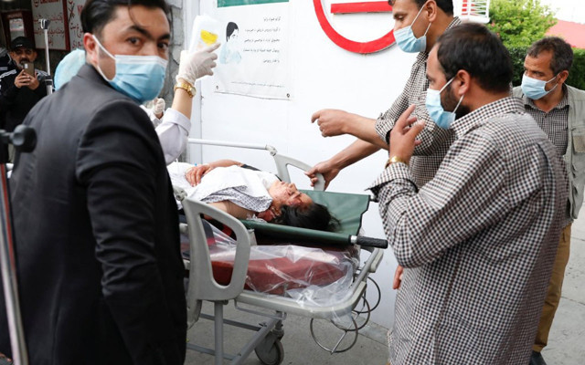 Afganistan'da iftar saati bombalı saldırı: 40 kişi hayatını kaybetti - Resim: 2