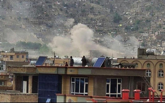 Afganistan'da iftar saati bombalı saldırı: 40 kişi hayatını kaybetti - Resim: 0