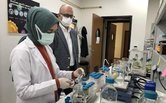 Denizleri tehdit ediyor ama! Deniz salyası; gübre, tarım ilacı ve temizlik malzemesi olacak - Resim: 1