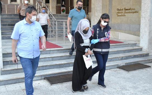 Manisa'da ölüme terk edilen bebeğin 17 yaşındaki annesi tutuklandı - Resim: 1