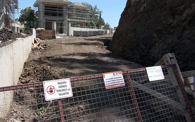 Muğla Marmaris'te 17 yaşındaki genç villa inşaatında çatıdan düşerek öldü - Resim: 0