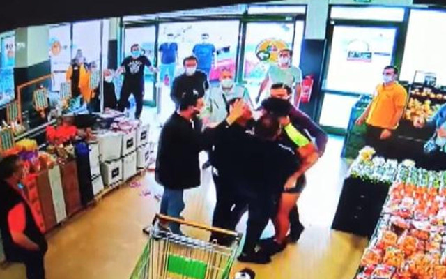 Sıra tartışmasında sivil 3 jandarmayı yaraladı! Küçükçekmece'de market canavarı serbest - Resim: 0