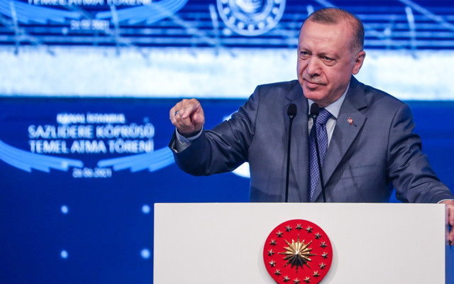 Cumhurbaşkanı Erdoğan tarihi proje Kanal İstanbul'u başlattı - Resim: 0
