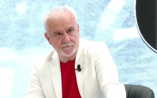 Taylan Antalyalı'nın tişörtü gündem! Turgay Demir'in sözleri taraftarı kızdırdı: Gay olabilirsin... - Resim: 0