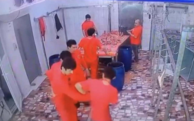 İstanbul'da kasapta dehşet! 'Kokuyorsun' lafını duyunca kalbinden bıçaklayıp öldürdü - Resim: 0