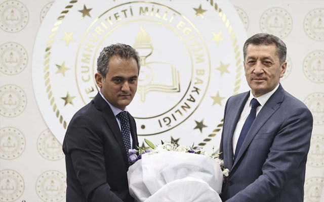 Milli Eğitim'de devir teslim Ziya Selçuk'tan veda! Yeni Milli Eğitim Bakanı Mahmut Özer'den ilk açıklama - Resim: 0