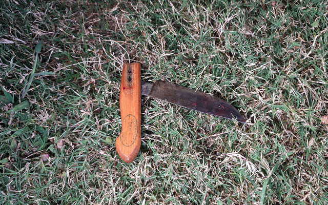 Adana'da bıçaklı saldırgan kaçarken otobüs çarptı! Sözleri şaşkına çevirdi - Resim: 0