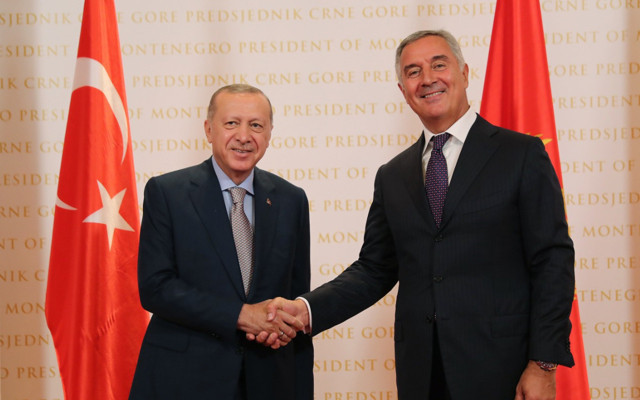 Cumhurbaşkanı Recep Tayyip Erdoğan'dan flaş açıklamalar Karadağ'da konuştu - Resim: 0