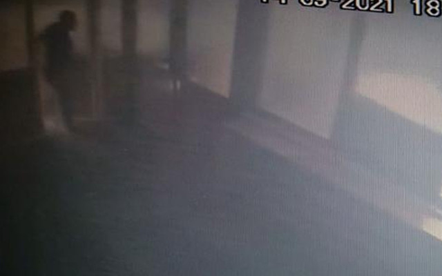 Kadıköy'de provokasyon! Cemaat içerideyken camiyi yakmaya çalıştı! - Resim: 2