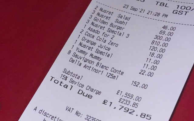 Nusret'te 21 bin 500 TL hesap ödeyen futbol menajerinin tepkisi tartışılıyor - Resim: 0