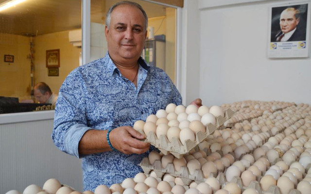 Yumurta fiyatları neden yükseliyor nedenlerini iş adamı Özkan Zivane tek tek açıkladı - Resim: 0