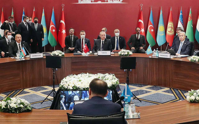 Cumhurbaşkanı Erdoğan Türk Konseyi 8. Zirvesi'nde açıkladı Binali Yıldırım Türkiye'nin Aksakal'ı oldu - Resim: 0