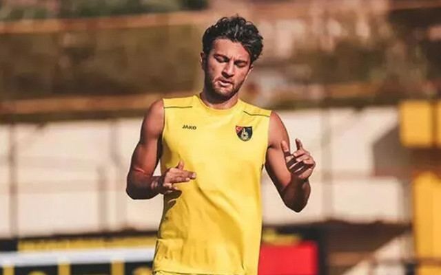 Beşiktaş'tan savunmaya transfer! Emrecan Uzunhan KAP'a bildirildi - Resim: 0