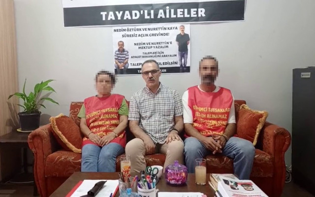 Çağlayan Adliyesi'nde silahlı saldırı! 2 saldırgan öldü, 3'ü polis 6 kişi yaralandı! Bir terörist yaralı yakalandı - Resim: 4