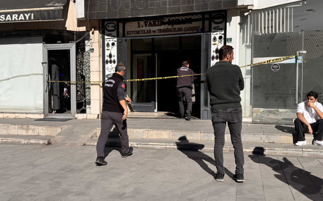 Erzurum'da iş hanında görevli bekçi tuvalette ölü bulundu - Resim: 0