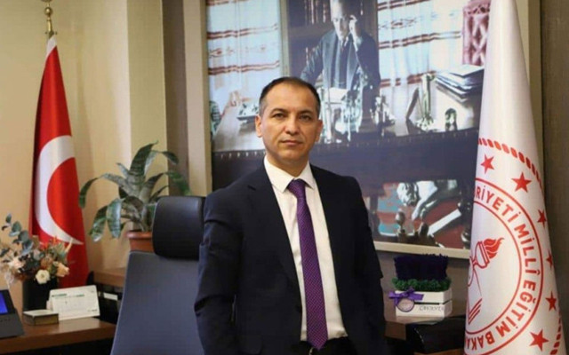 Görevden alınan İl Milli Eğitim Müdürü'nün öğretmene attığı mesajlar ortaya çıktı - Resim: 0