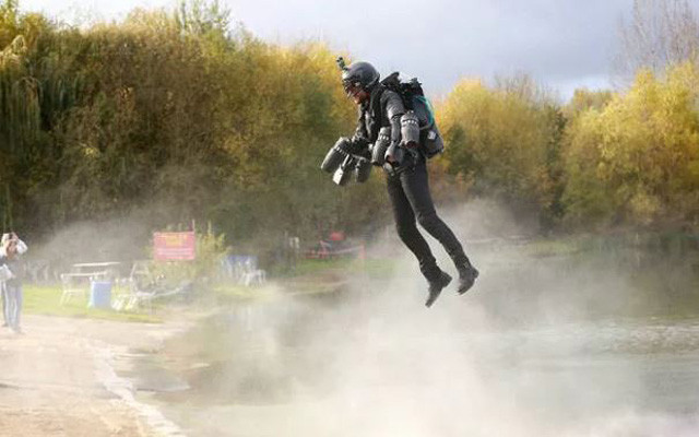 Gerçek Iron Man rekorlar kitabında! - Resim: 2