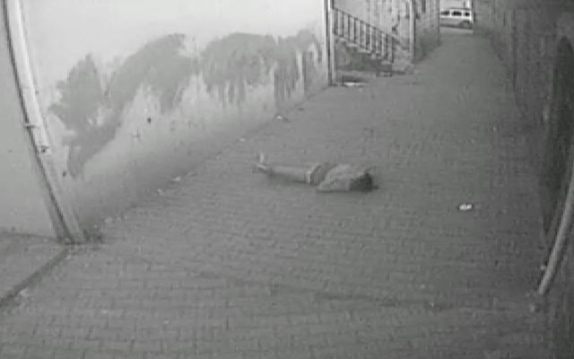 Şanlıurfa'da genç kızın balkondan düşme anı kamerada - Resim: 3