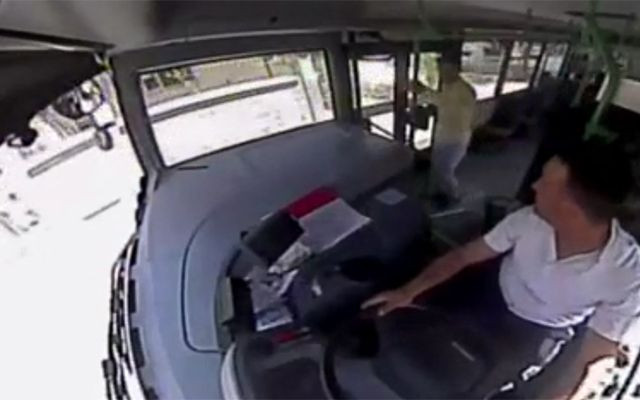 Bursa'da 4 yaşındaki Yasin otobüsün altında böyle kaldı - Resim: 3