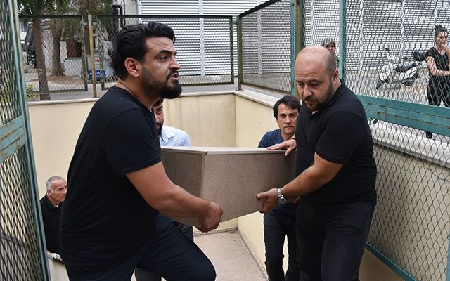 Antalya'da bir baba oğlu ile kendisini ağaca astı - Resim: 2