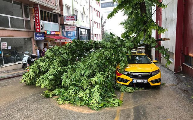 Deniz olmayan Bilecik'te ilk yüzen o oldu! - Resim: 2