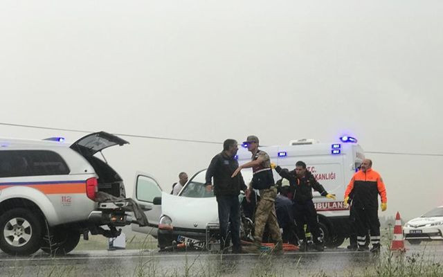 Sivas'ta TIR'la çarpışan aracın sürücüsü öldü - Resim: 2