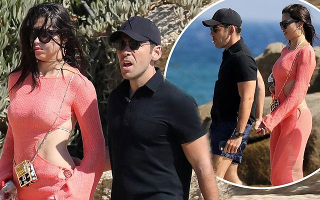 Top model Adriana Lima'nın paylaşımı olay oldu: Türk yok mu hiç? - Resim: 1