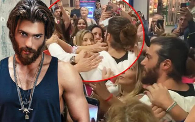 Can Yaman Roma’yı yaktı Havalimanında büyük izdiham - Resim: 1