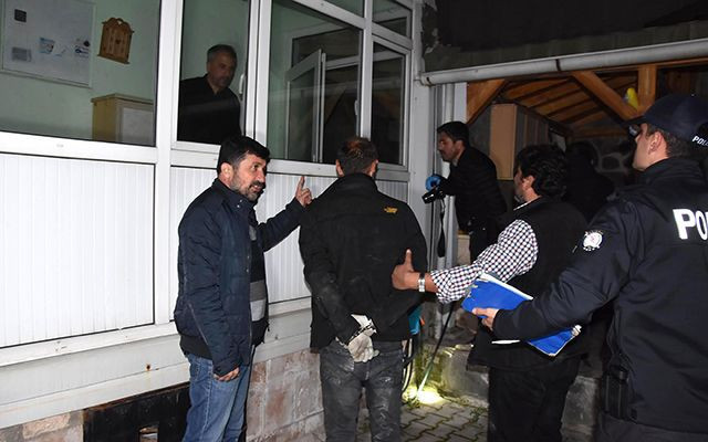 Kütahya'da hırsızlık şüphelisi havalandırma boşluğunda yakalandı - Resim: 4