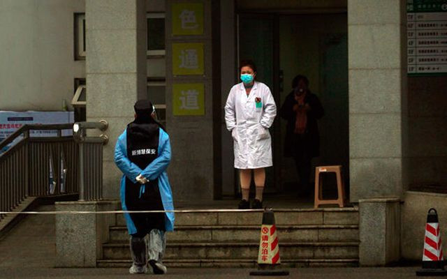 Çin'deki koronavirüs salgınında ölü sayısı 17'ye yükseldi - Resim: 4