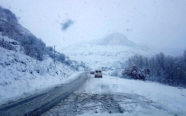 Yolcu otobüsü uçurumun kenarında! Isparta'da korkutan olay - Resim: 1