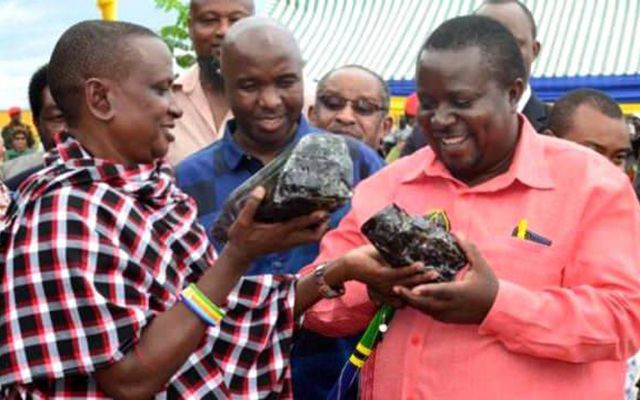Tanzanyalı madenci bir gecede milyoner oldu (Tanzanit taşı nedir?) - Resim: 2