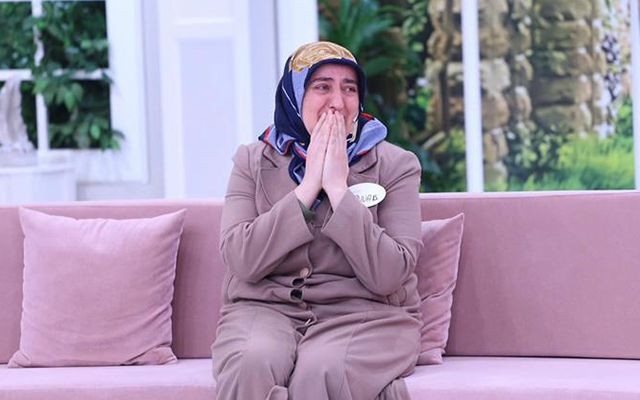 Esra Erol ATV canlı yayında kapıcılık yapan Havva için çok güzel şeyler yaptı - Resim: 4